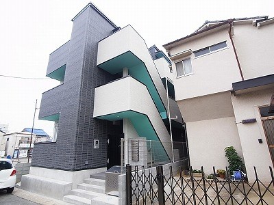 CRASTINE上本郷 302号室 外観