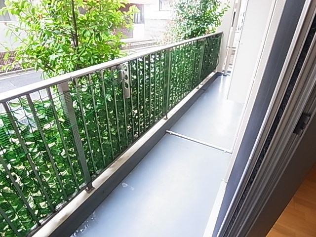 アーバンレックス西新井３ ベランダ