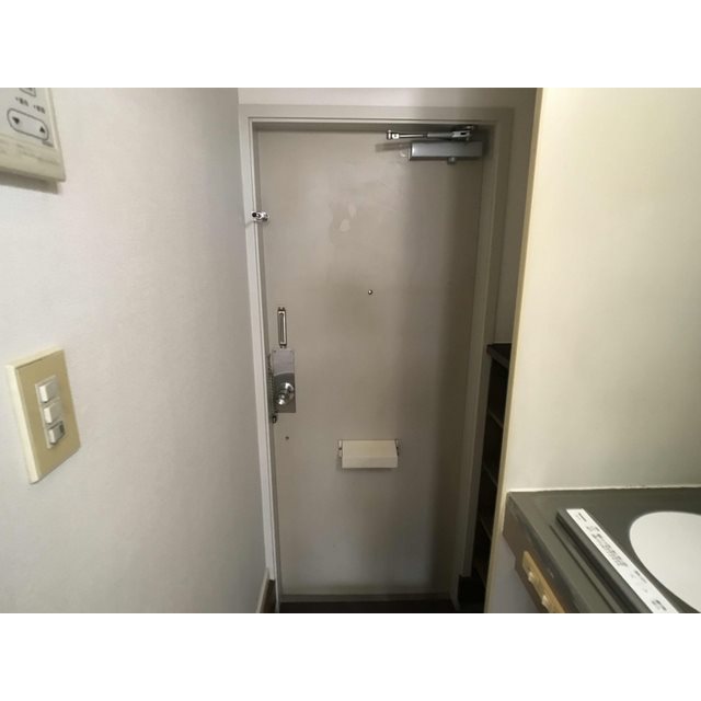 ニューパレス松戸 玄関