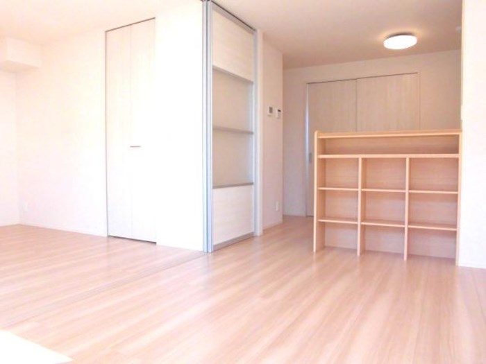 エミネンス リビング