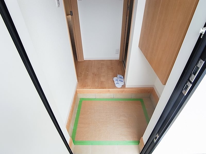 サニーテラス 玄関