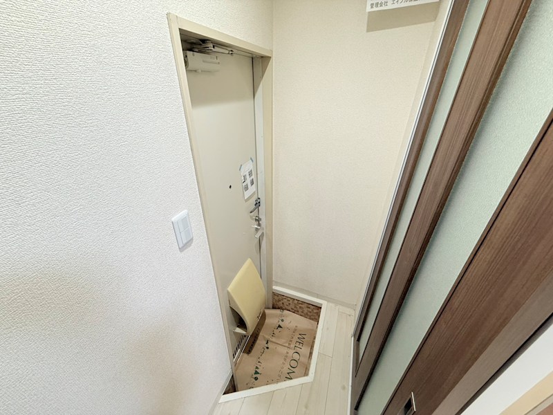 ヴィオラ・ハウス 玄関