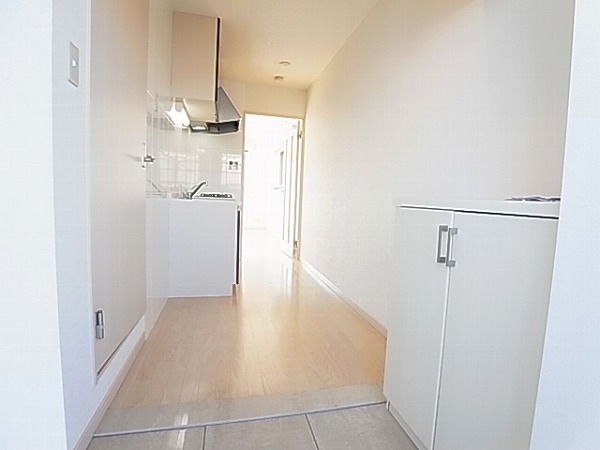 ロイヤルハイツ 玄関