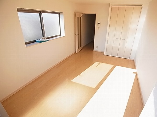 ロイヤルハイツ リビング