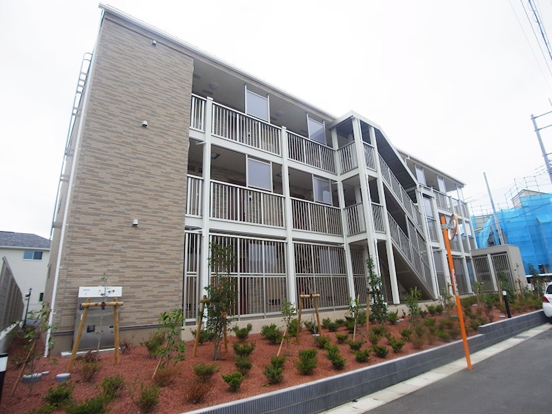 アライブ　ジュネス 304号室 外観