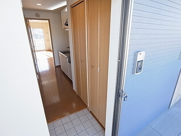 ストロベリー・カーサⅤ 玄関