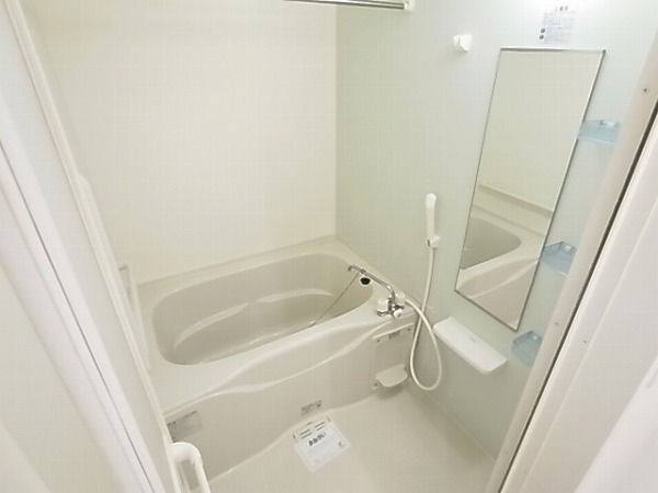 ストロベリー・カーサⅤ 風呂画像