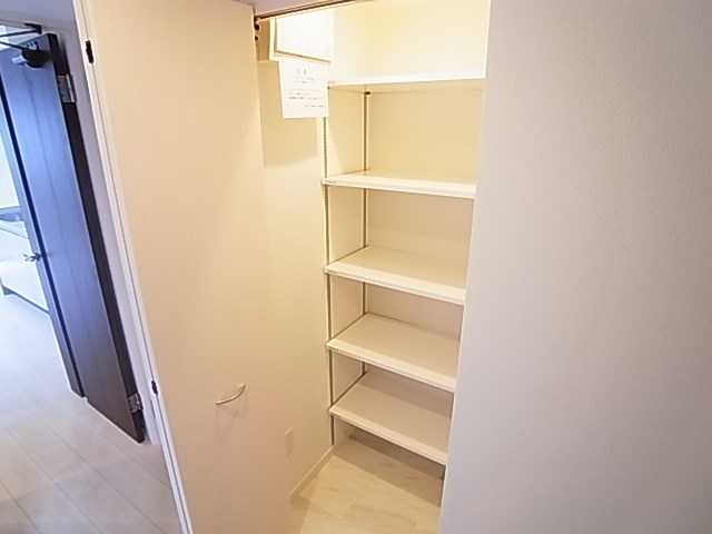 セレス稔台 収納