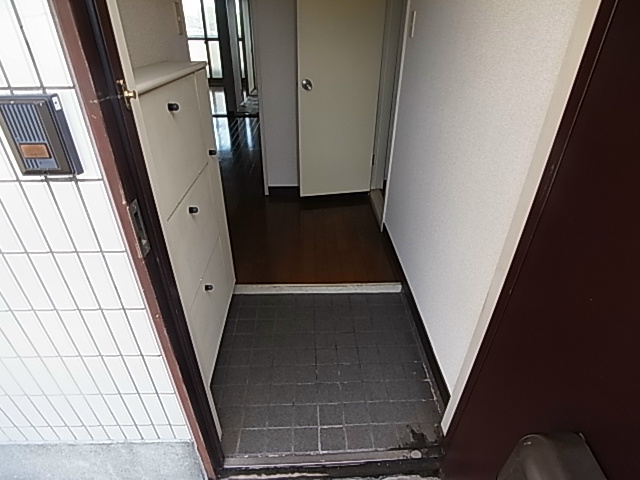 ルナマンション 玄関