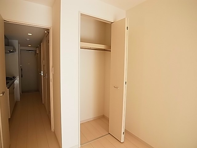 リブリ・C　West その他3