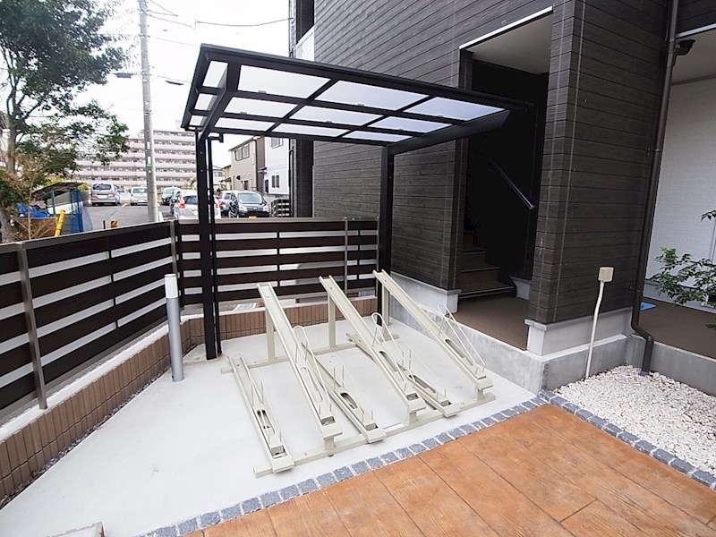 リブリ・C　West その他外観3