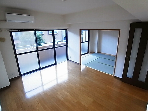 セザンつくし野 リビング