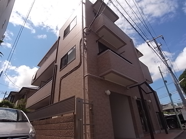 ミラドールアバン柏 302号室 外観