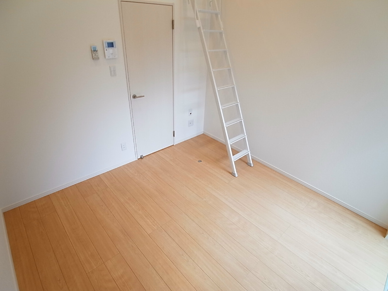 レユシット松戸 リビング