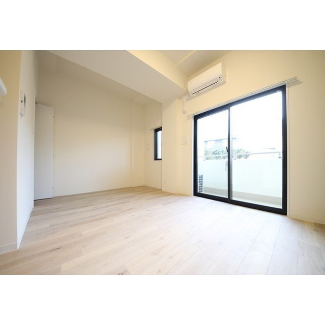 CRESCENT COURT　～クレセントコート～ ベッドルーム