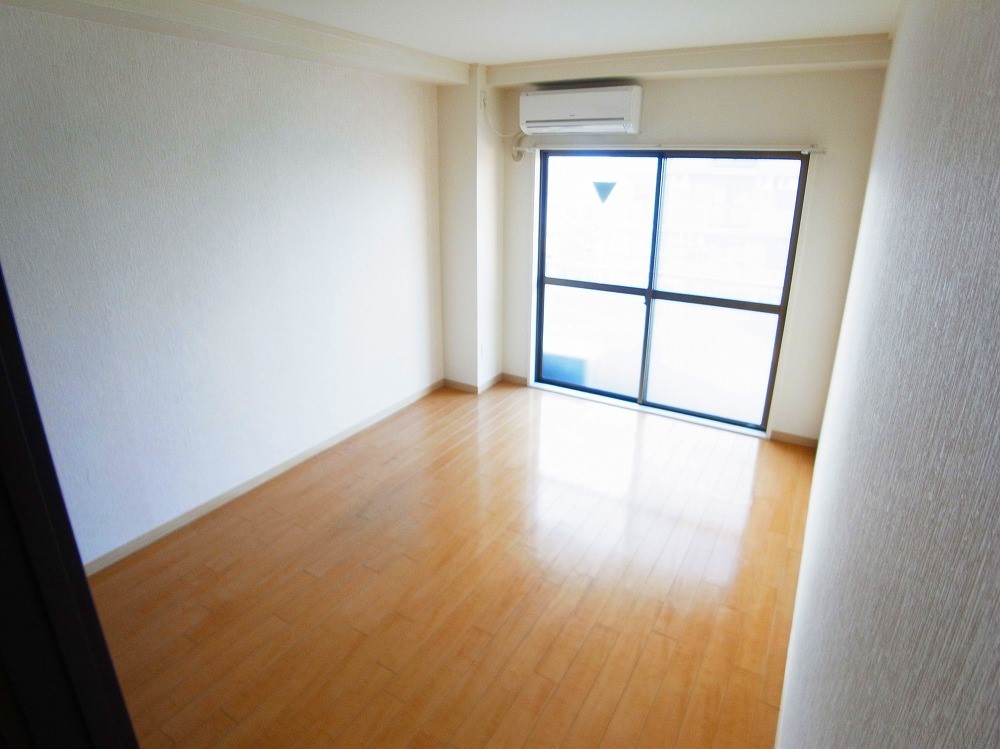 竹の塚ローヤルコーポ ベッドルーム