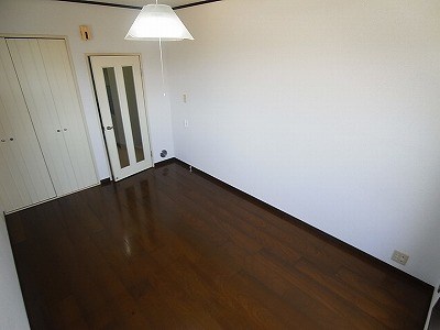 アルファネクスト上本郷 リビング