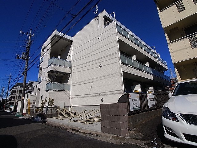 リブリ・Ｒ＆Ｋ 205号室 外観