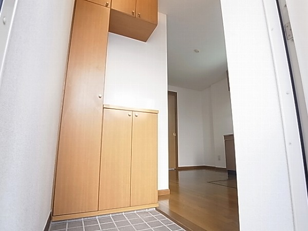 サニーフラワーヒルズ 玄関