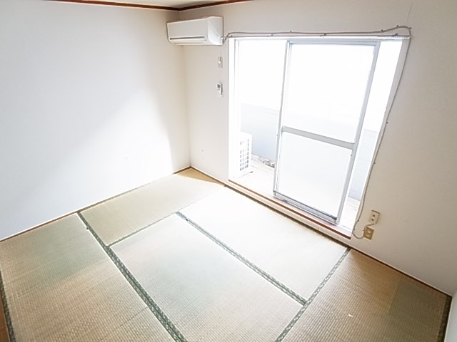 クラタコーポ ベッドルーム