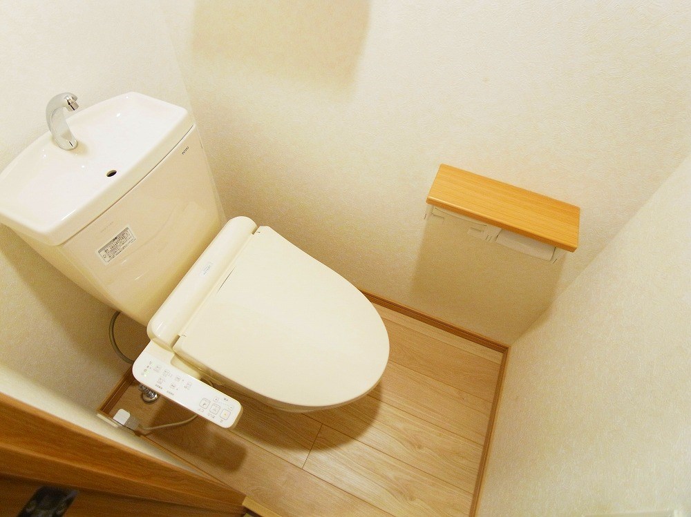 ルーブル西新井 トイレ