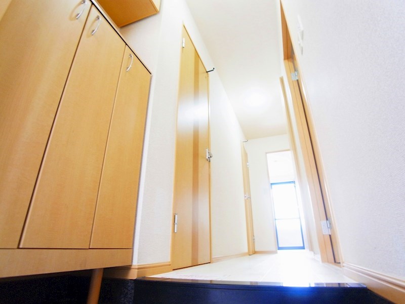 グランベル・ハウス１ 玄関