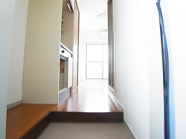 湯田コーポ 玄関
