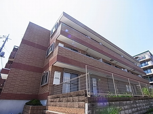 グランドソレイユ 205号室 外観