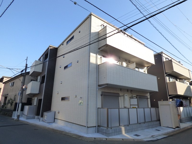 エネイブル 303号室 外観