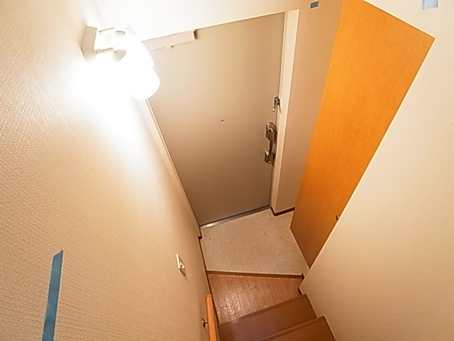 ヴェルシティヒルズ 玄関