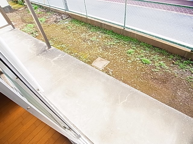 神取ハイツ ベランダ