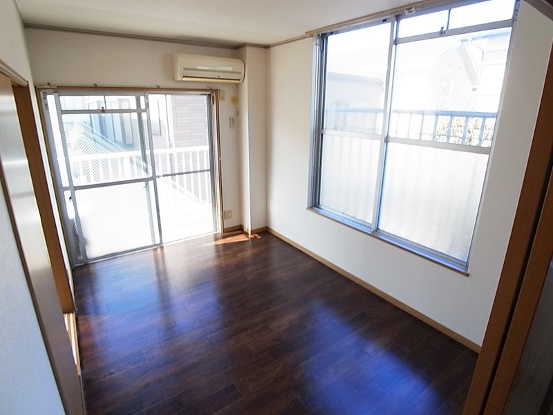 ドフィーヌ松戸 ベッドルーム