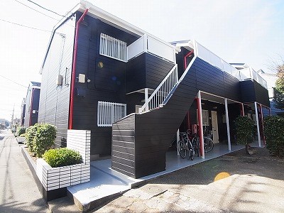 アメリカンハイツC  202号室 外観