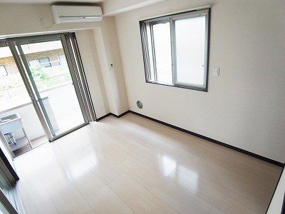 CREW HOUSE 東松戸 ベッドルーム