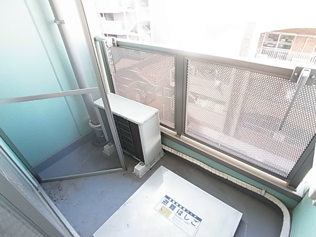 アンプルール　フェール スリーズ ベランダ
