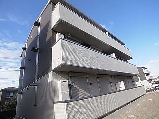 グランドゥール高柳A 301号室 外観