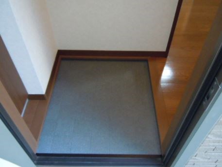 ハッピークローバー 玄関