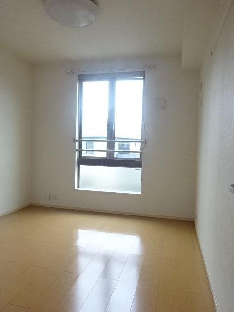 ソイビーンズ　ウッド ベッドルーム