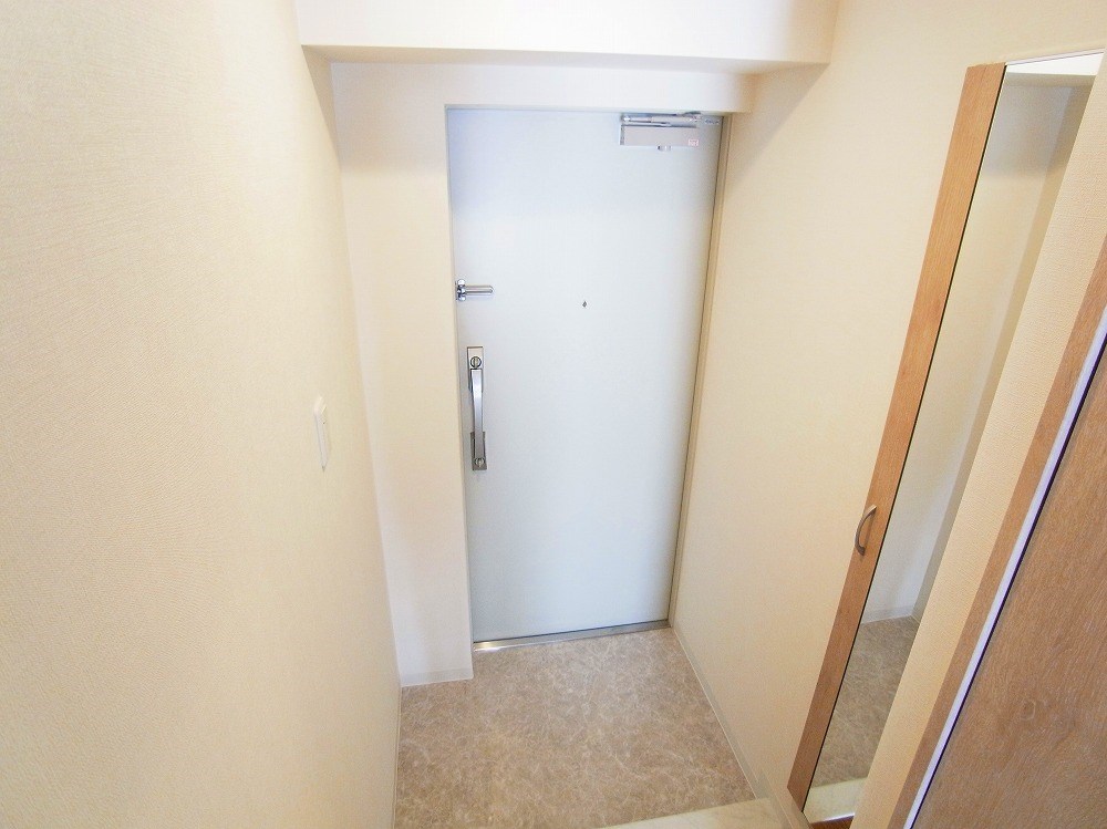 shoebill（シュービル） 玄関