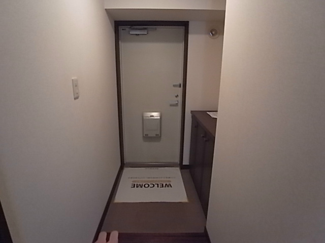 グランディス新八柱 玄関