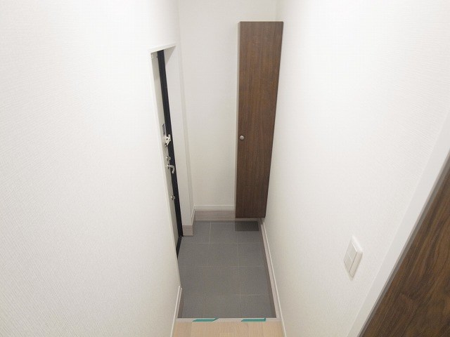 アブニールブリアン上本郷 玄関