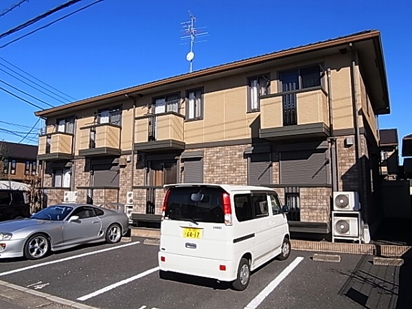 クロスクローバーⅡ 202号室 外観