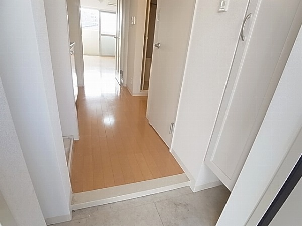 ソフィアガーデン 玄関