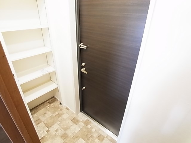 サンシャインみのり台 玄関