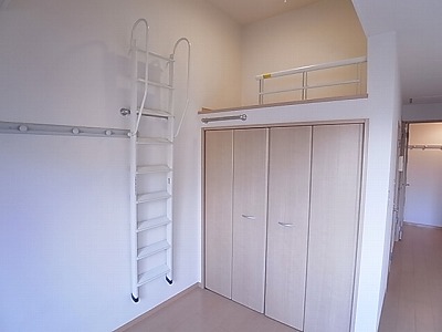 エテルナーレ ベッドルーム