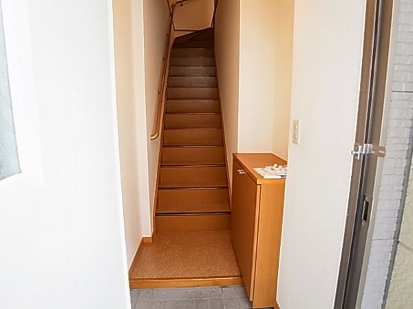 パルトリーナＹ・Ｋ 玄関