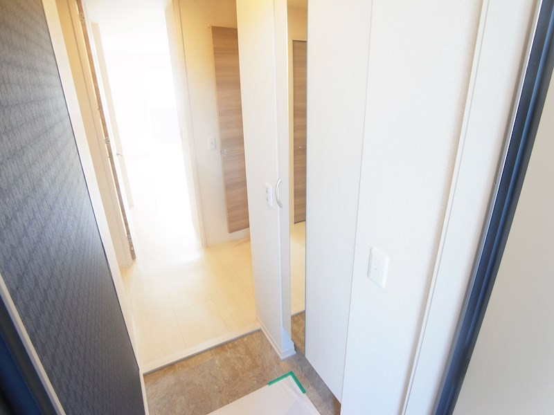 イデアーレ 玄関