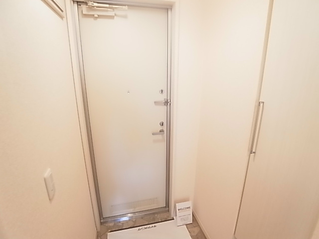 グランシャリオ（新松戸） 玄関