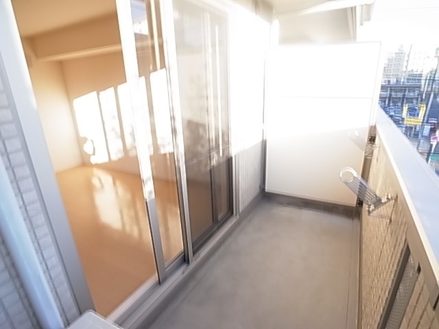 グランシャリオ（新松戸） ベランダ