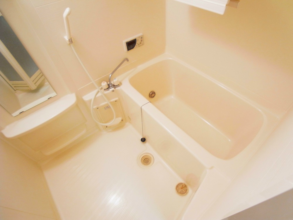 リリー・オブ・ザ・バレー 風呂画像